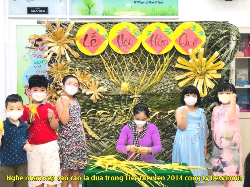 Nghe nhan xep cao cao la dua trong Tiec tat nien 2014 cong ty Dewinom