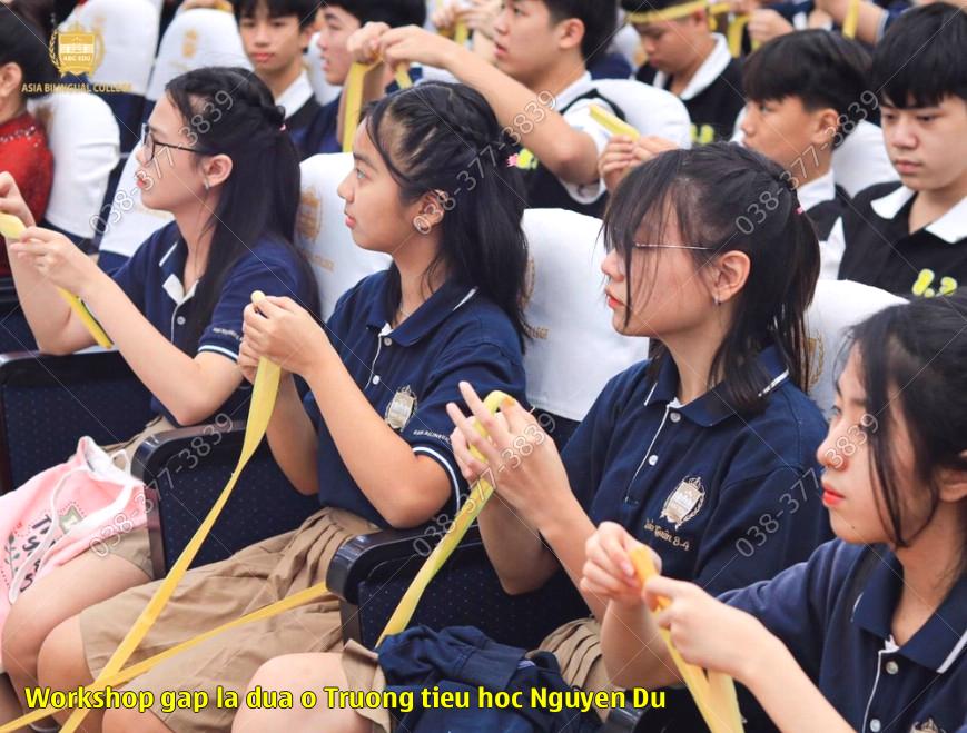 Workshop gap la dua o Truong tieu hoc Nguyen Du