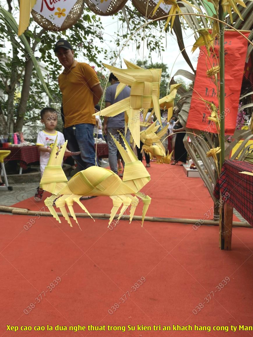 Xep cao cao la dua nghe thuat trong Su kien tri an khach hang cong ty Manh Vuong